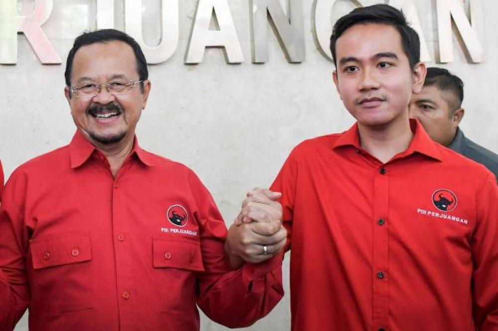 Ilusi Demokrasi dalam Dinasti Politik