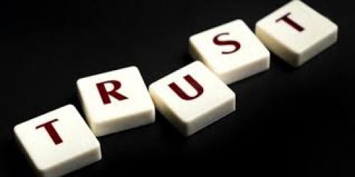 Pentingnya Mengembalikan Kepercayaan Masyarakat