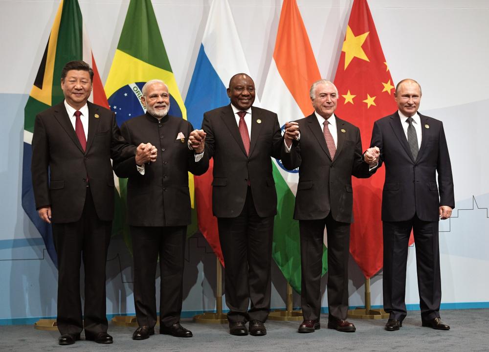 Potensi Perekonomian BRICS dan Dampaknya Terhadap Dedolarisasi
